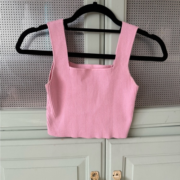 H&M Tops - Pink Ribbed Women's Top